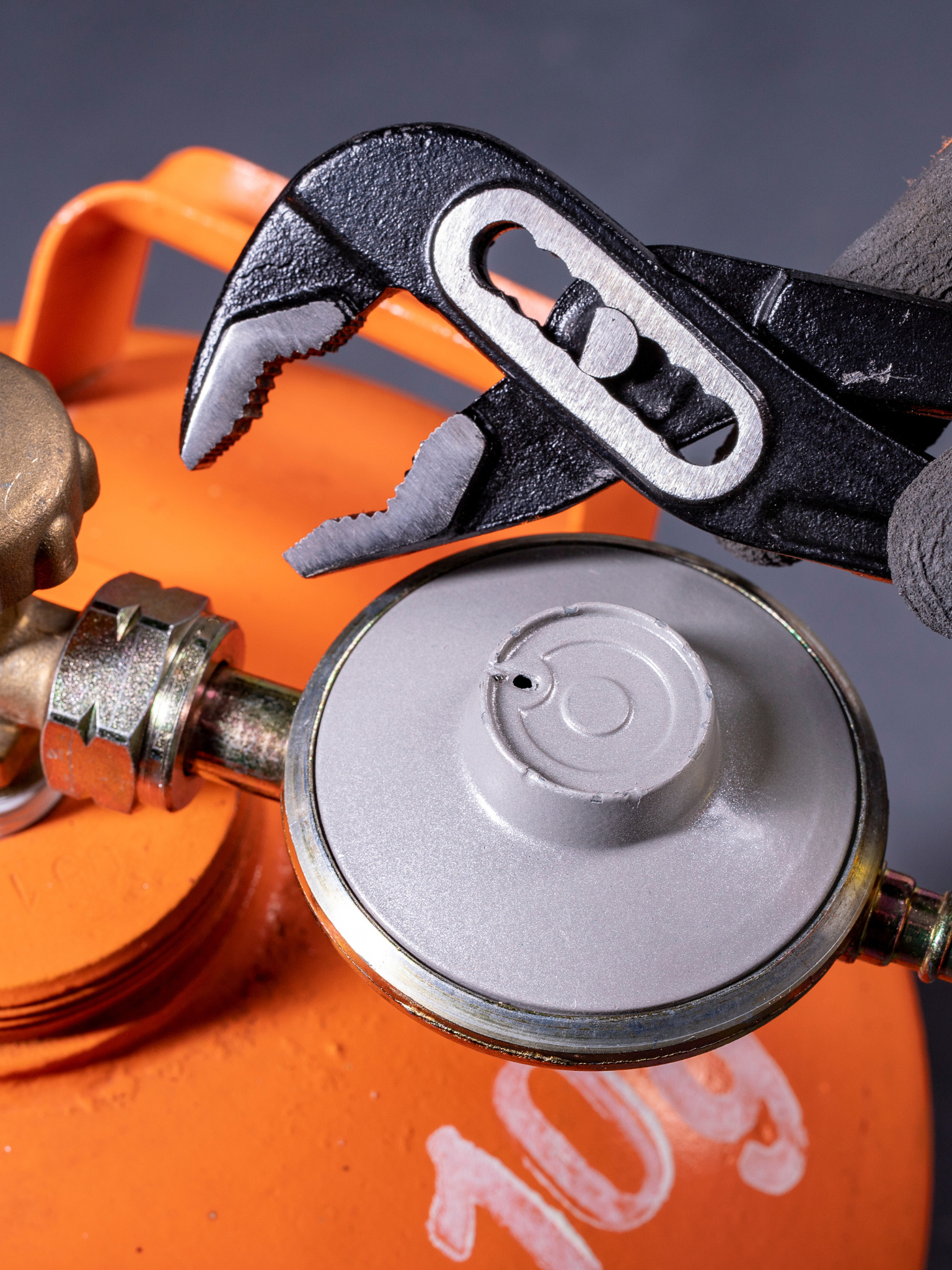 gas safe registered engineer near me Pontefract, WF7-WF8